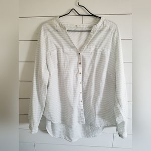 Maurices 2x button up blouse